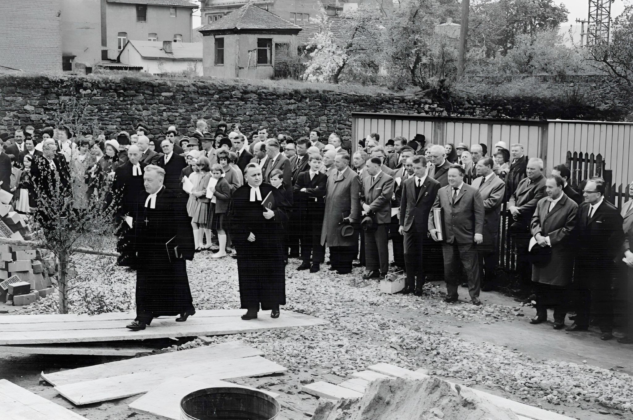 Grundsteinlegung  am Sonntag, 9. Mai 1965