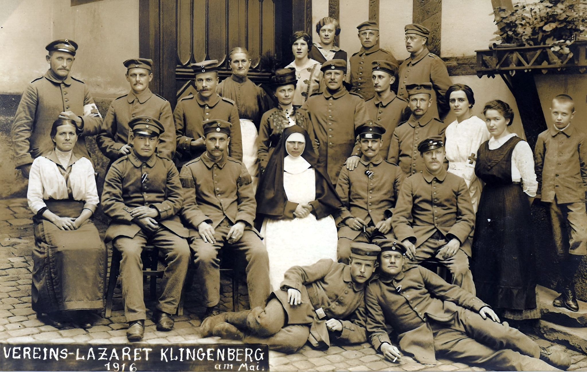 Gruppenfoto Vereinslazarett 1916