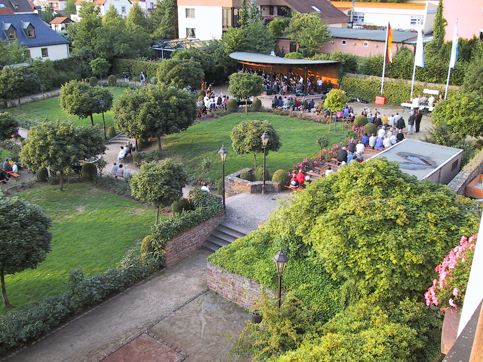 Der Rosengarten ist nun das "Grüne Wohnzimmer" der Stadt Klingenberg a.Main