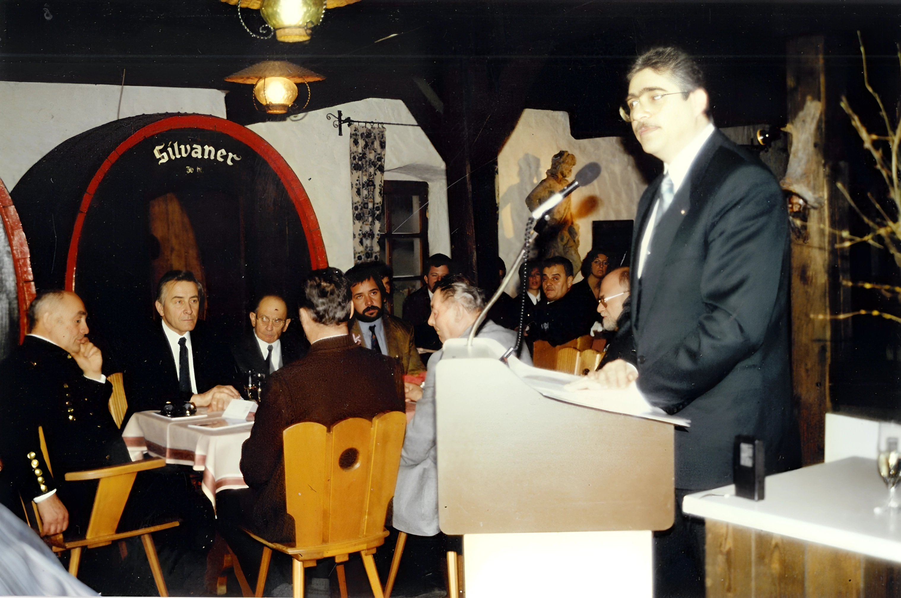 Während der Feier 250 Jahre Tonbergwerk im Haus des Gastes m Jahr 1992