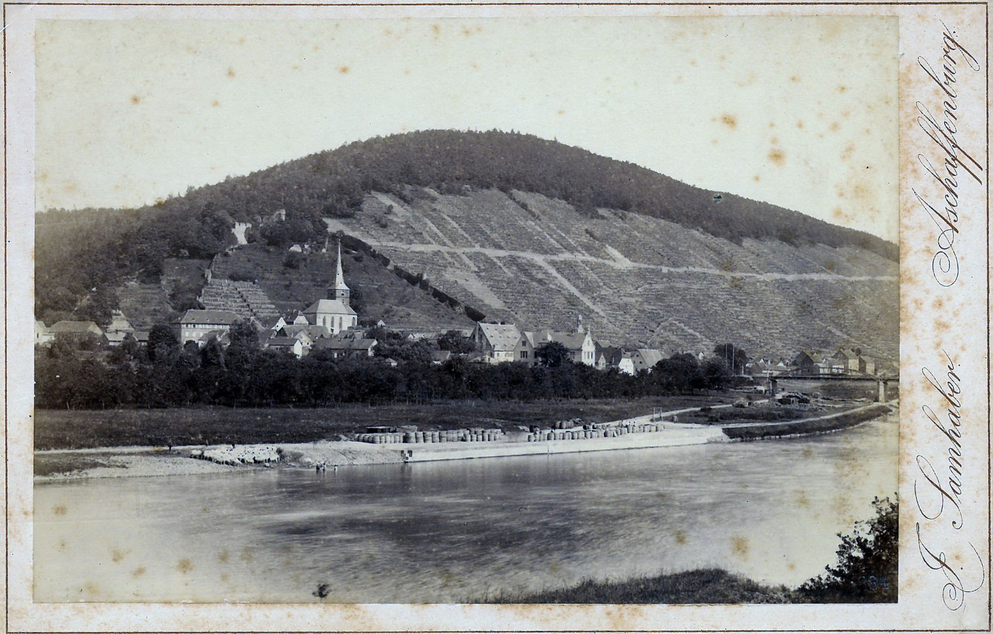 Gesamtansicht Klingenberg vom westlichen Mainufer 1885