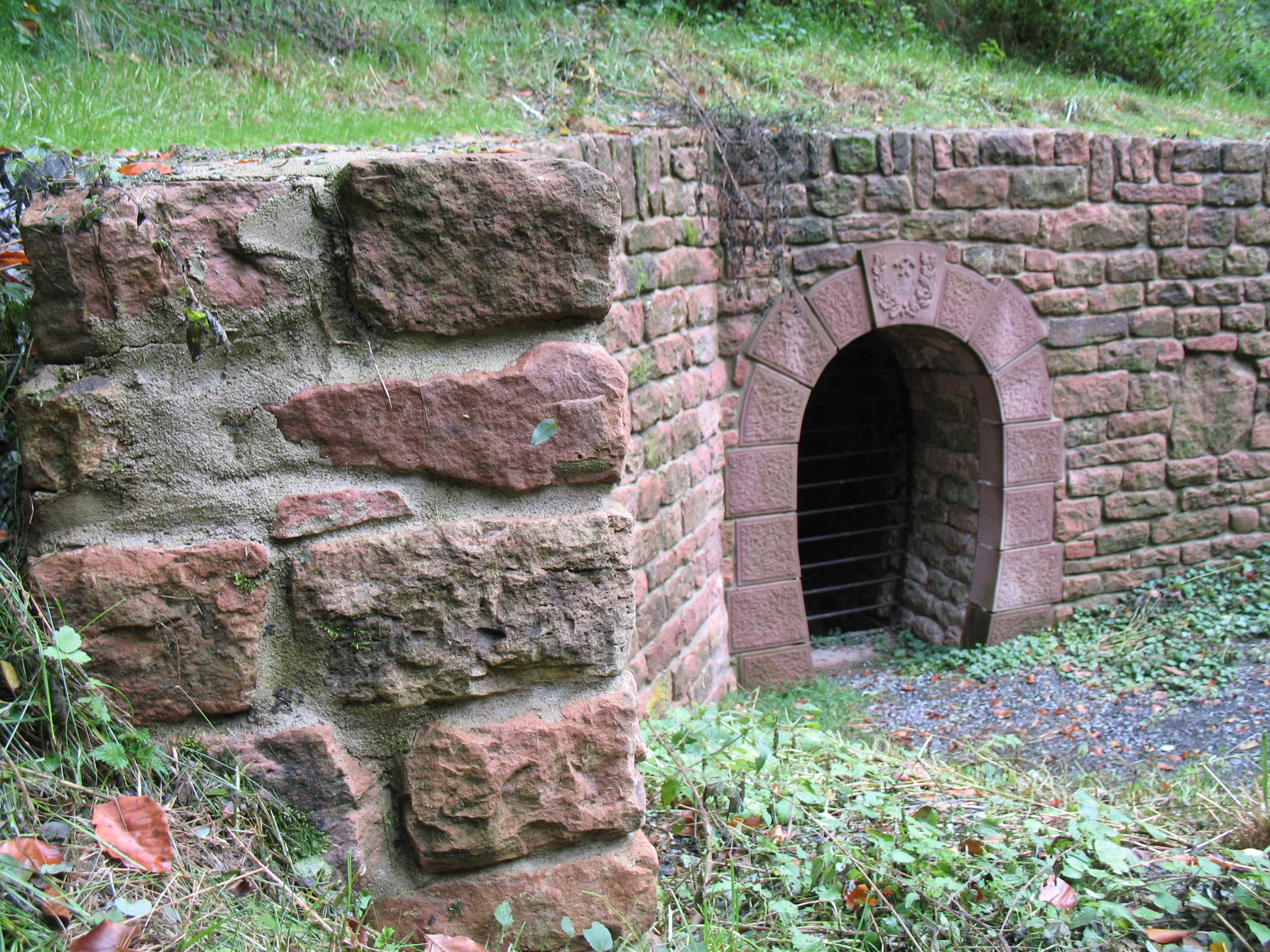 Das alte Mundloch war einer der früheren Zugänge in den Bergbaubetrieb