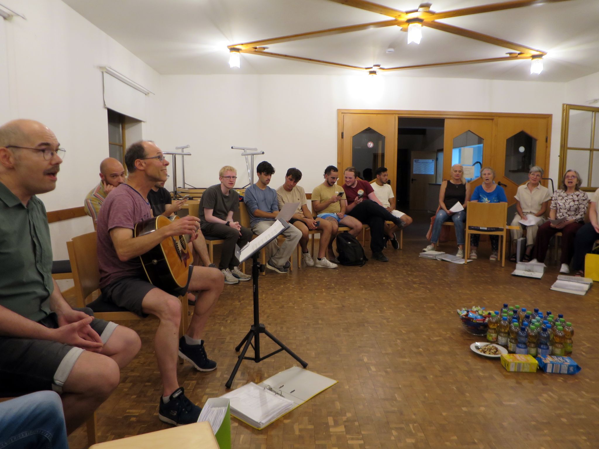 Chorprobe mit dem Moya-Chor