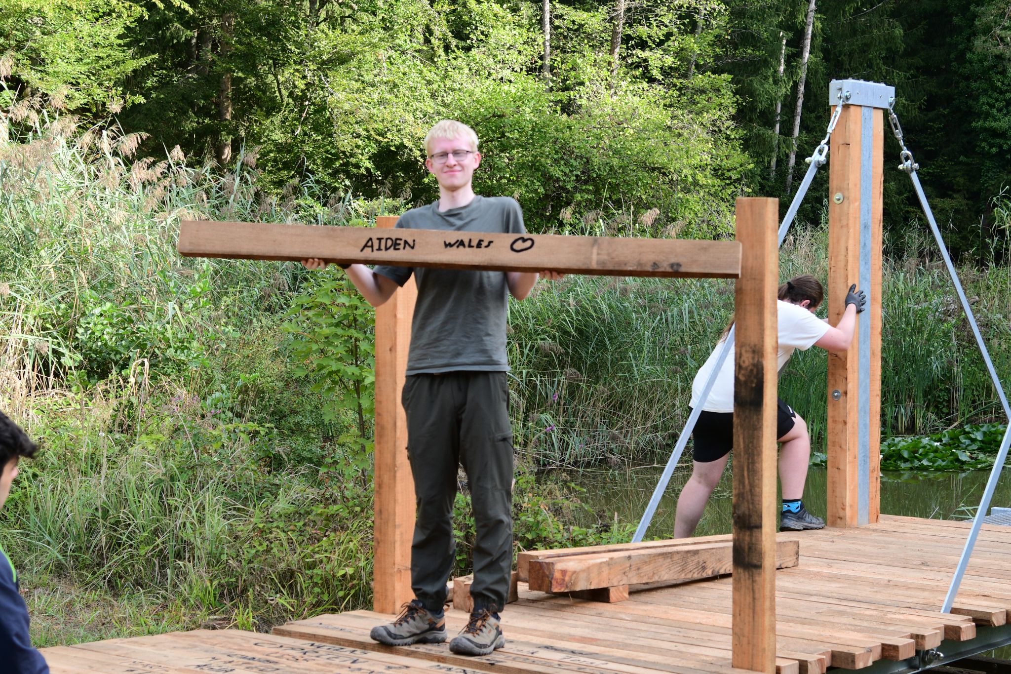 Aiden aus Wales mit seiner persönlichen Planke