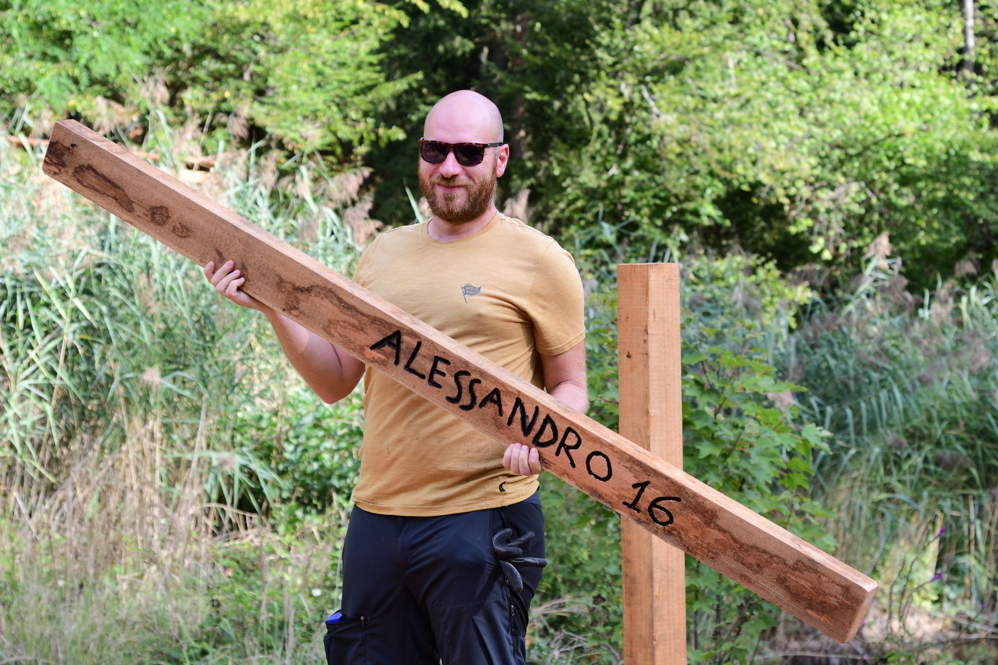 Alessandro aus Italien mit seiner persönlichen Planke