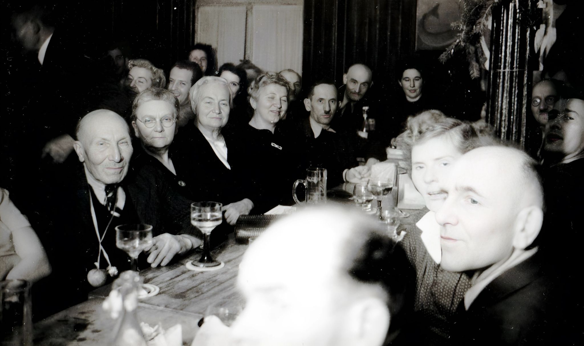 Weihnachtsfeier beim Angelsportverein Klingenberg um 1955