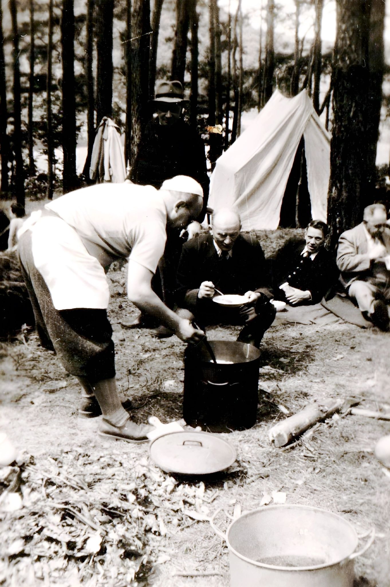 Waldpicknick beim Angelsportverein Klingenberg in Bürgstadt 1955