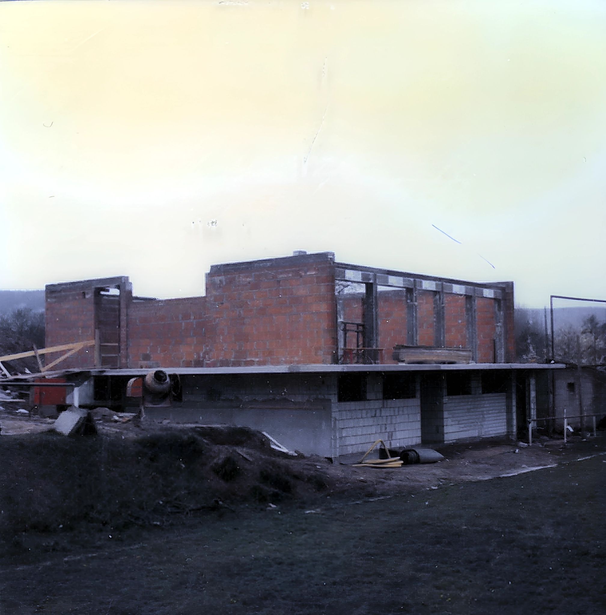 Das Obergeschoss des neuen Sportheims ist fertig