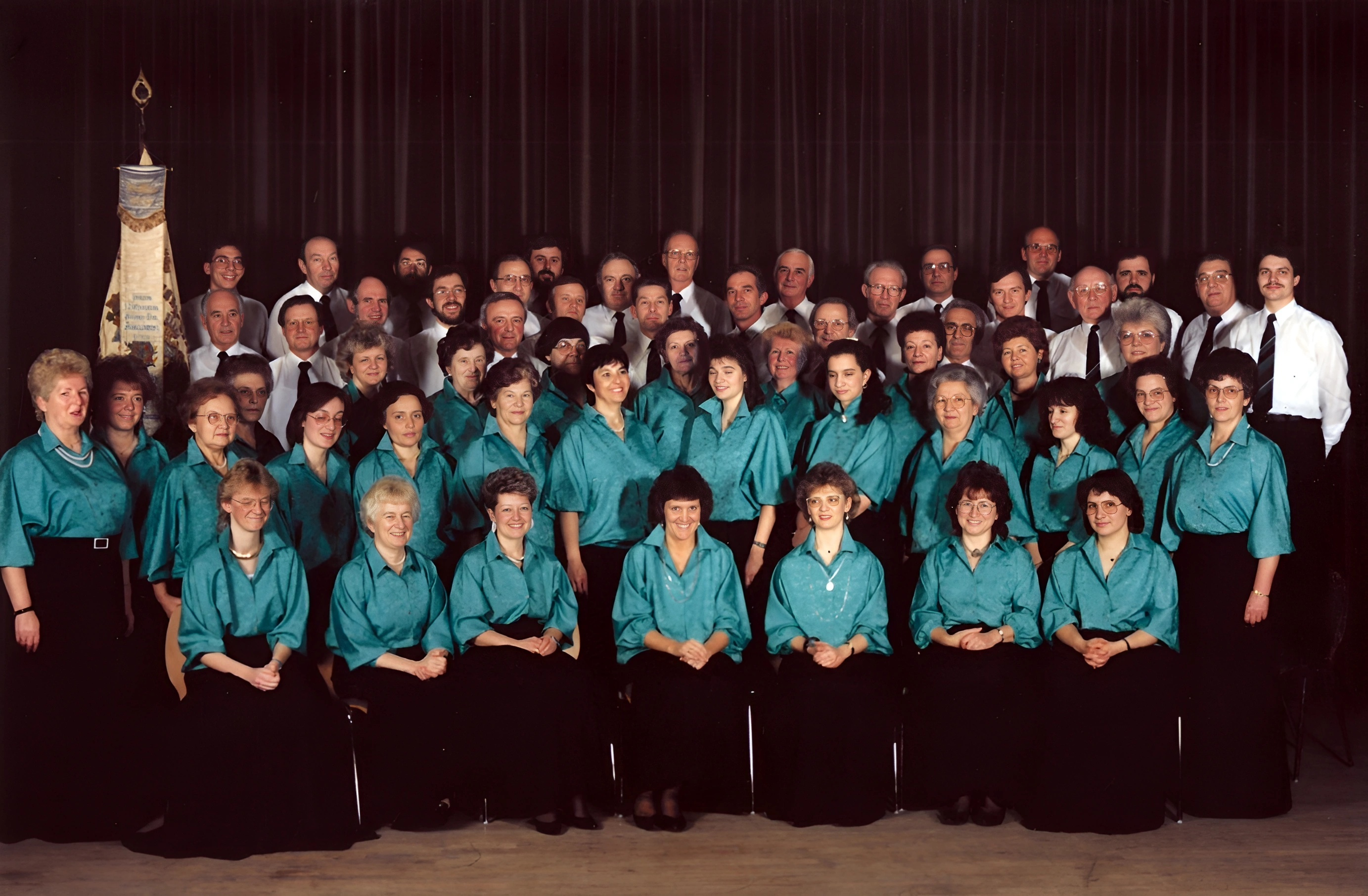 Gruppenfoto des gemischten Chores 1988