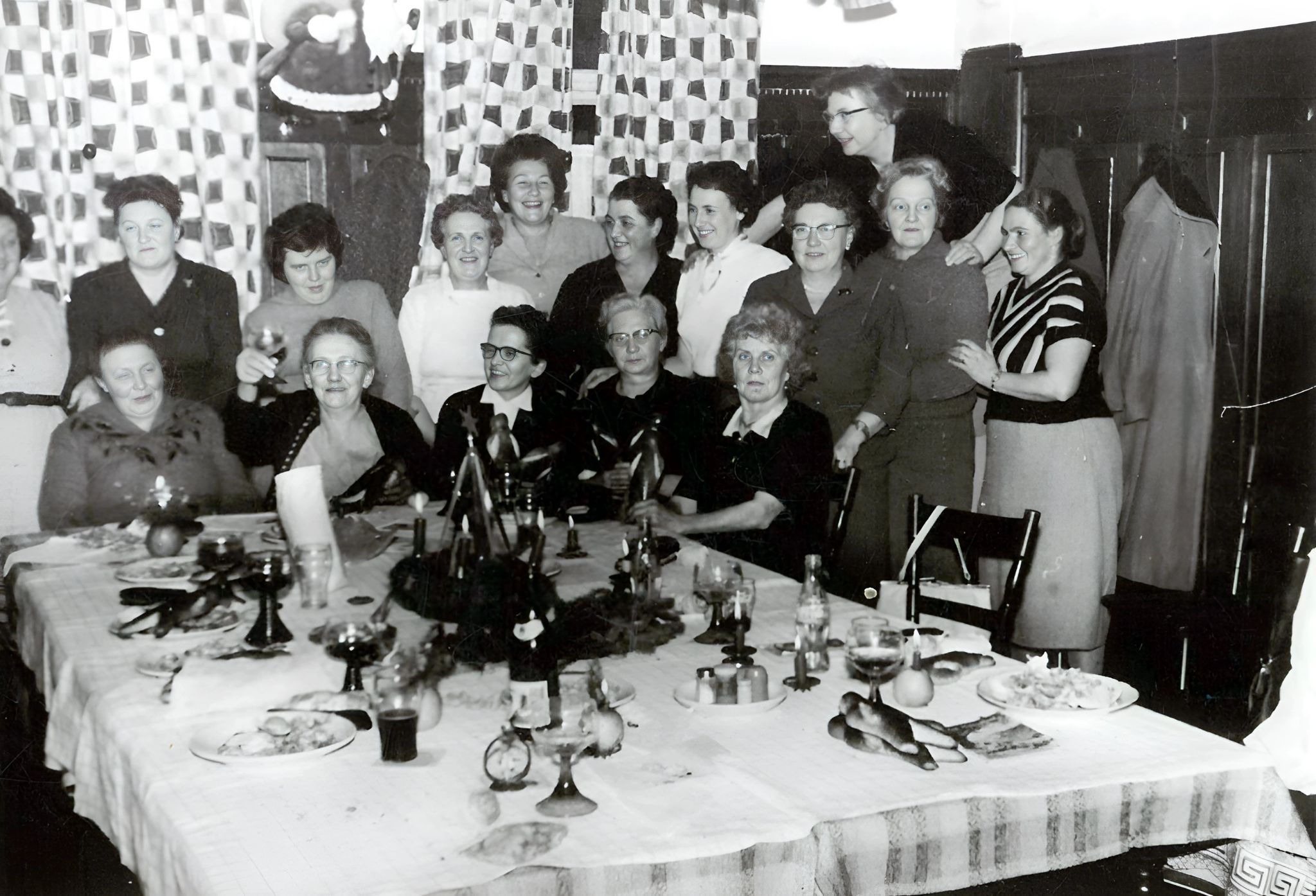 Der Glorienschein bei einer Nikolausfeier im Gasthaus Krone