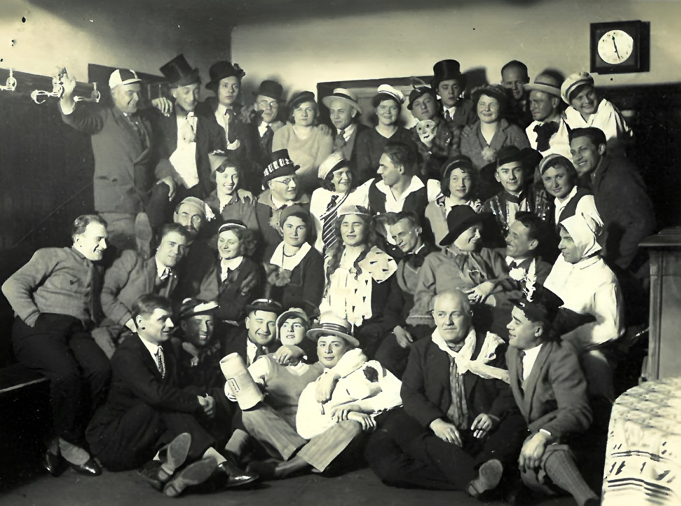 Kappenabend beim Kanuclub im Fränkischen Hof 1930