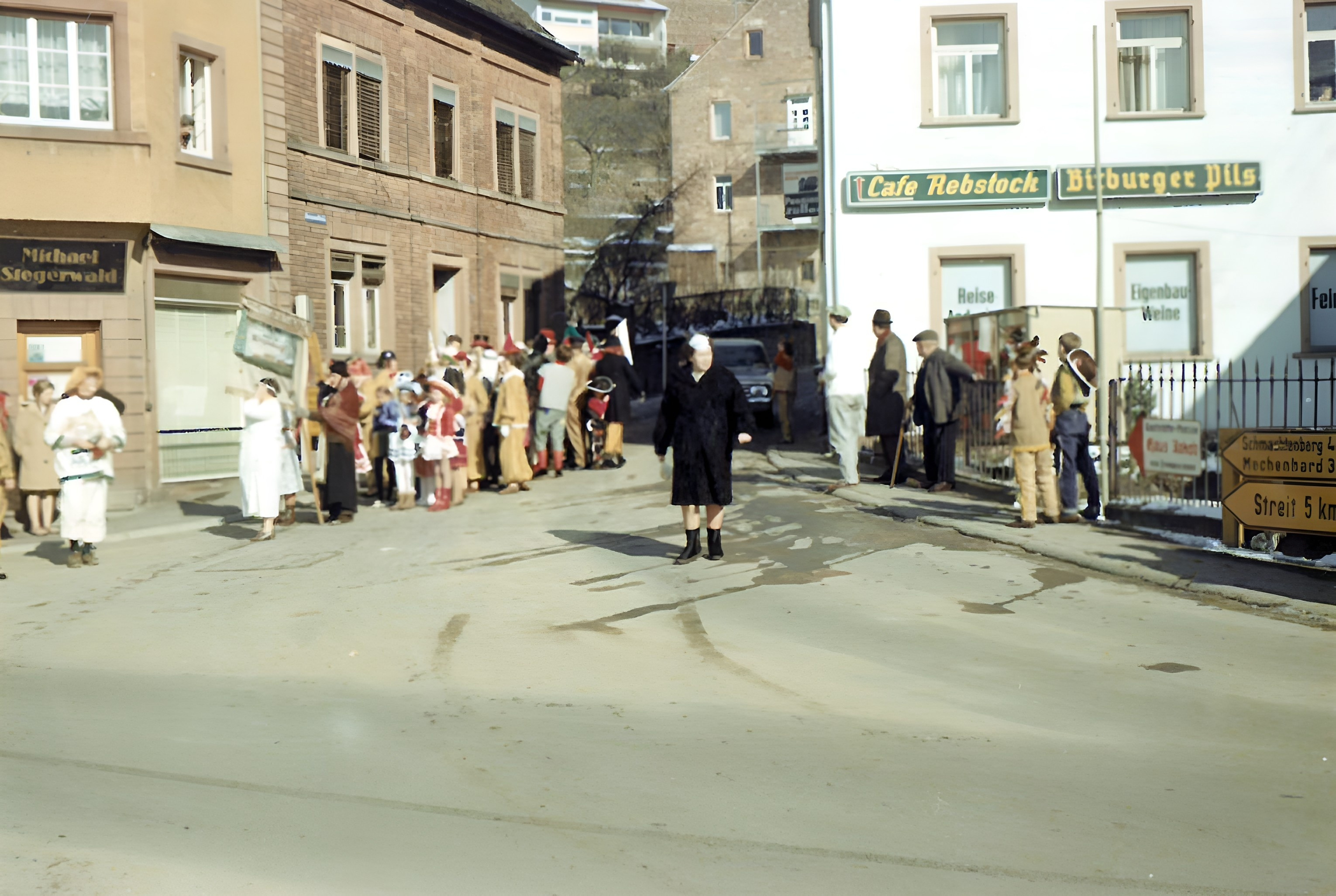 Umzug des Faschingsvereins Saiwassem 1969
