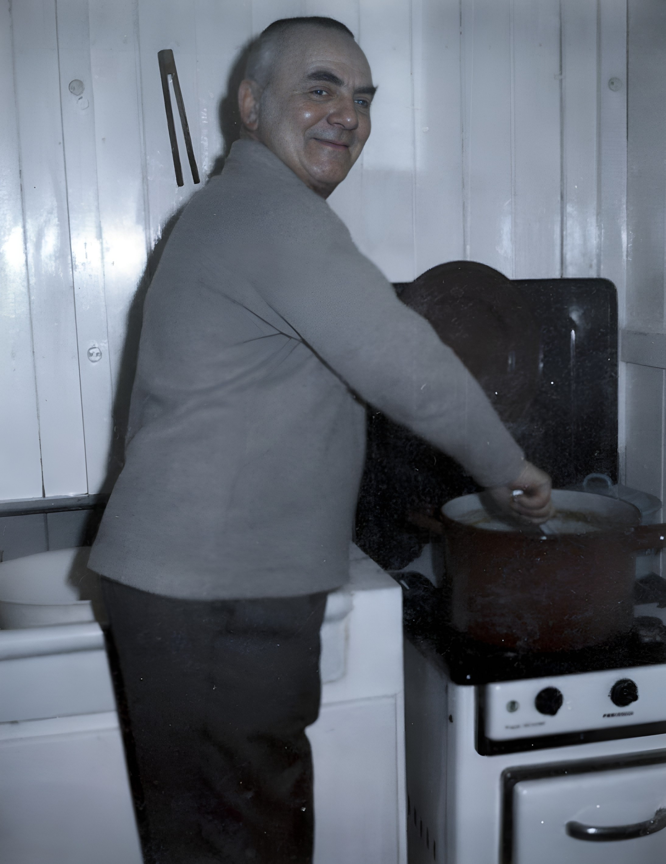 Valentin Jakob am Herd