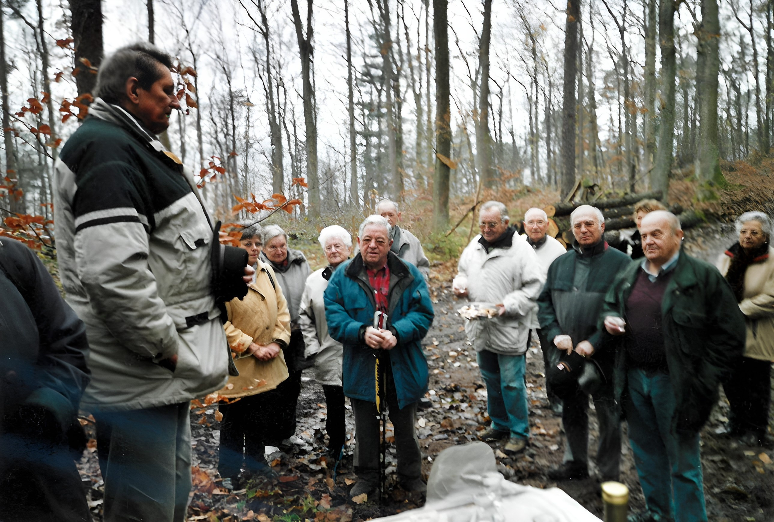 Zusammenkunft am Gedenkstein am 14.12.2005