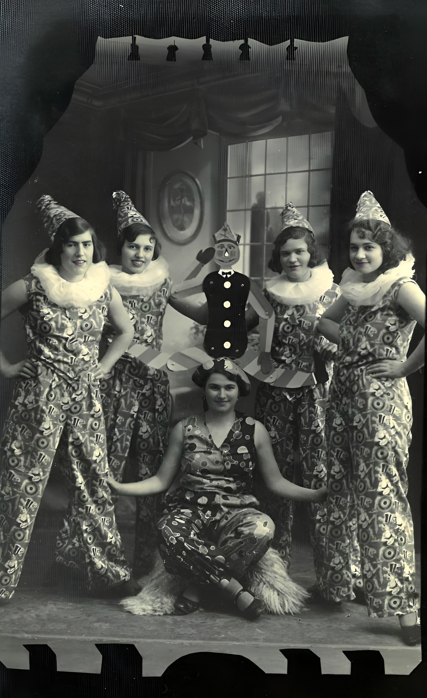 Ensemble für den Turnerball 1931