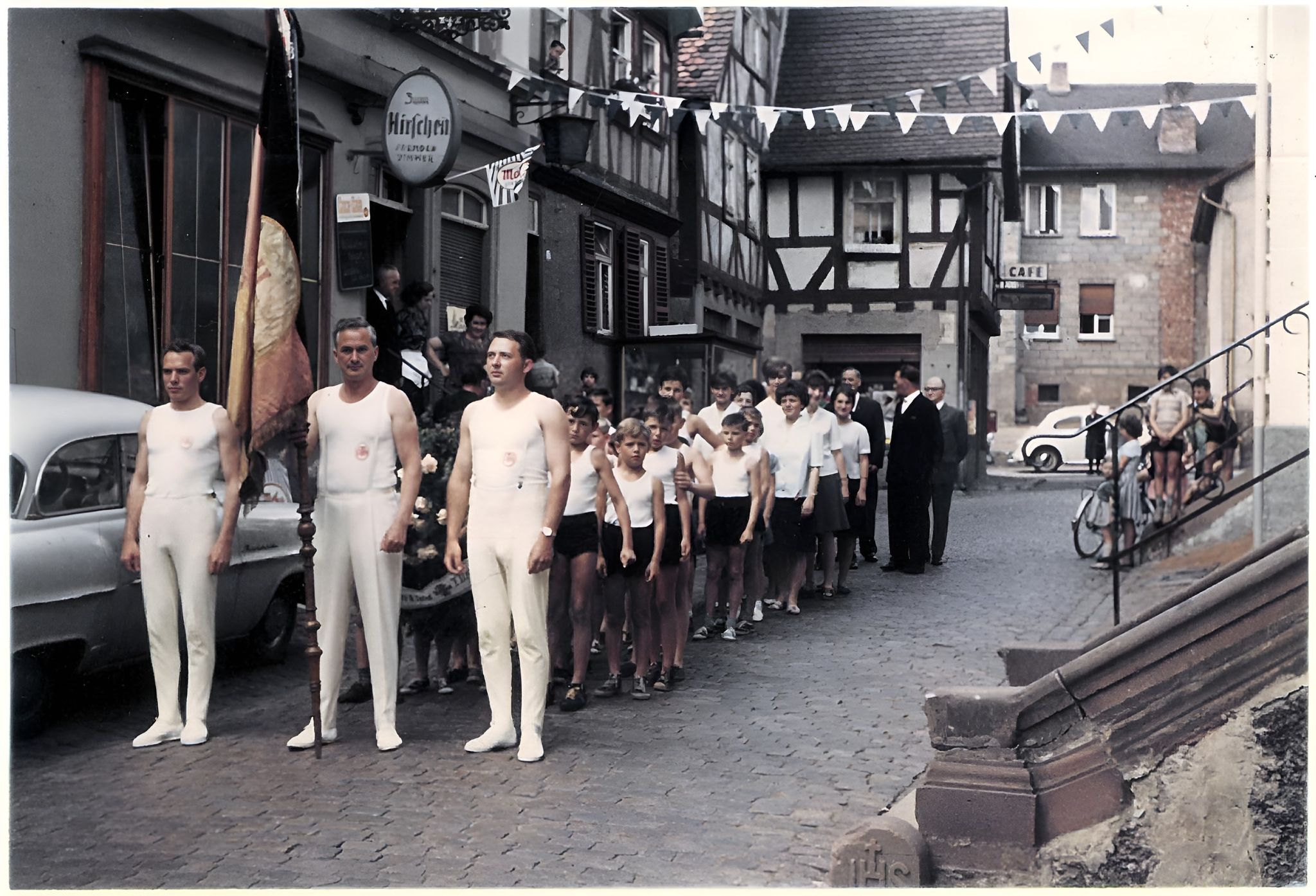 Festabordnung zum 105-jaehrigen Bestehen 1968