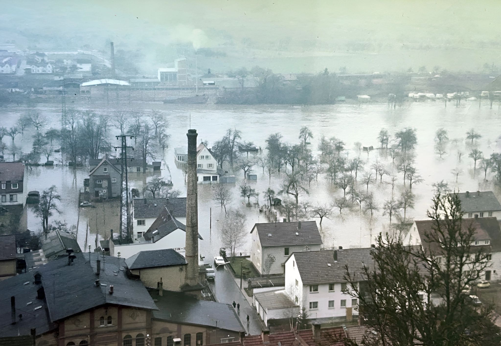 05 1970 100 Hochwasser Klingenberg noerdl Teil