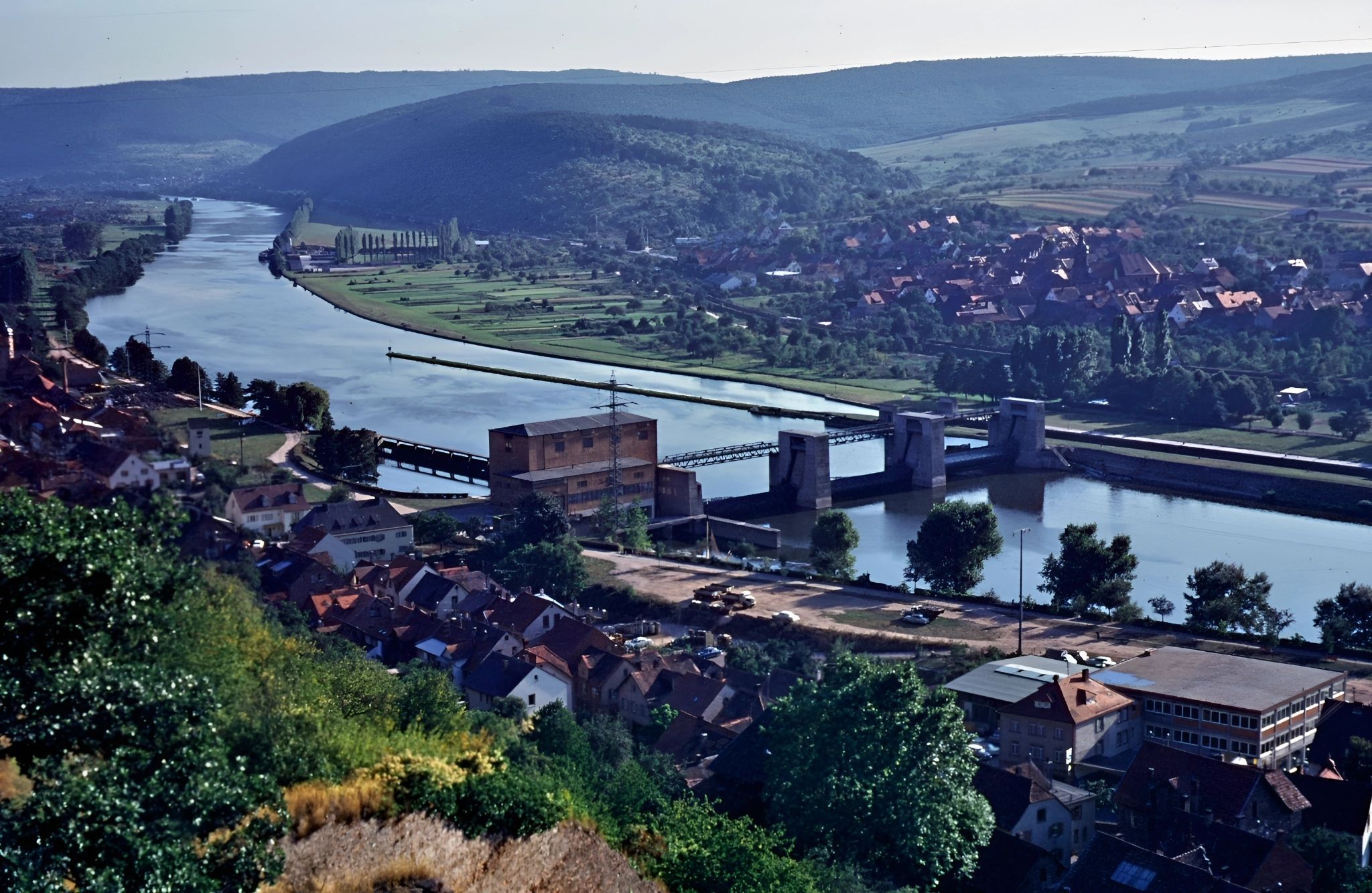 1970 120 Blick auf Maindamm