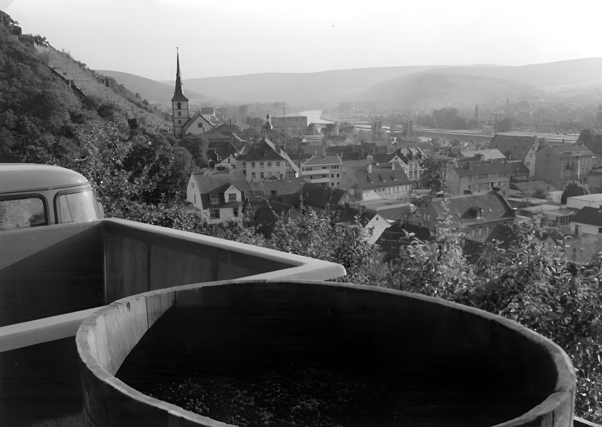 Die ersten Kunststoffbehälter werden eingesetzt