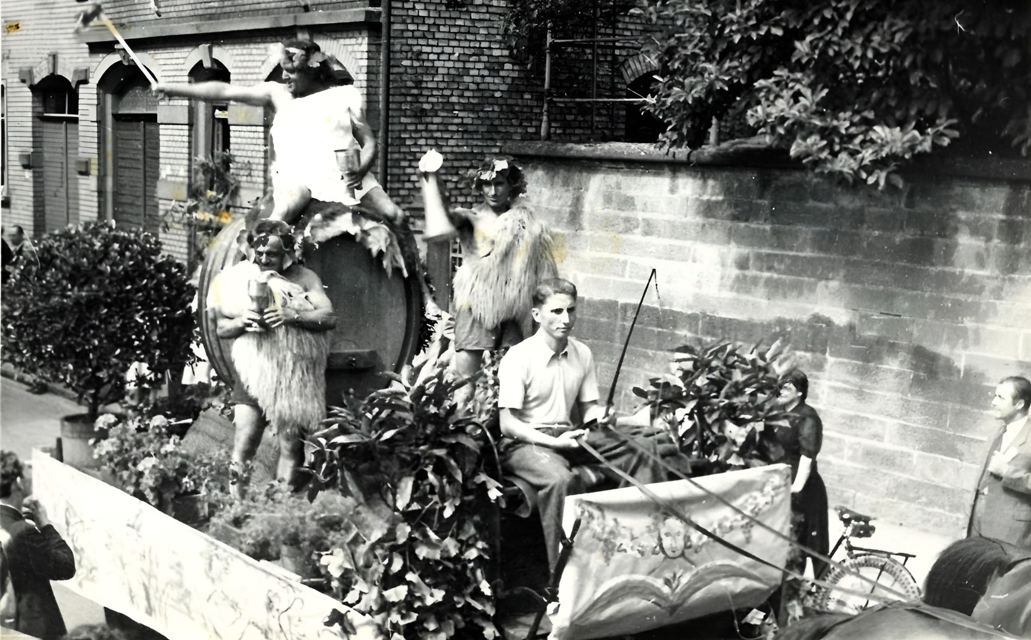 Festzug zum Klingenberger Winzerfest 1951
