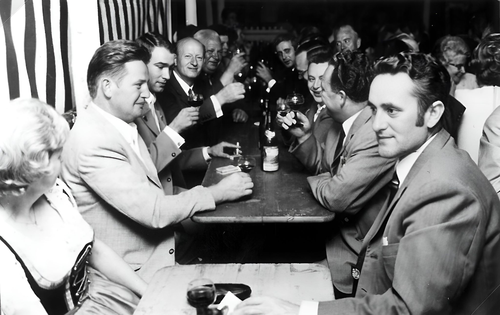 Beisammensein beim Winzerfest 1966