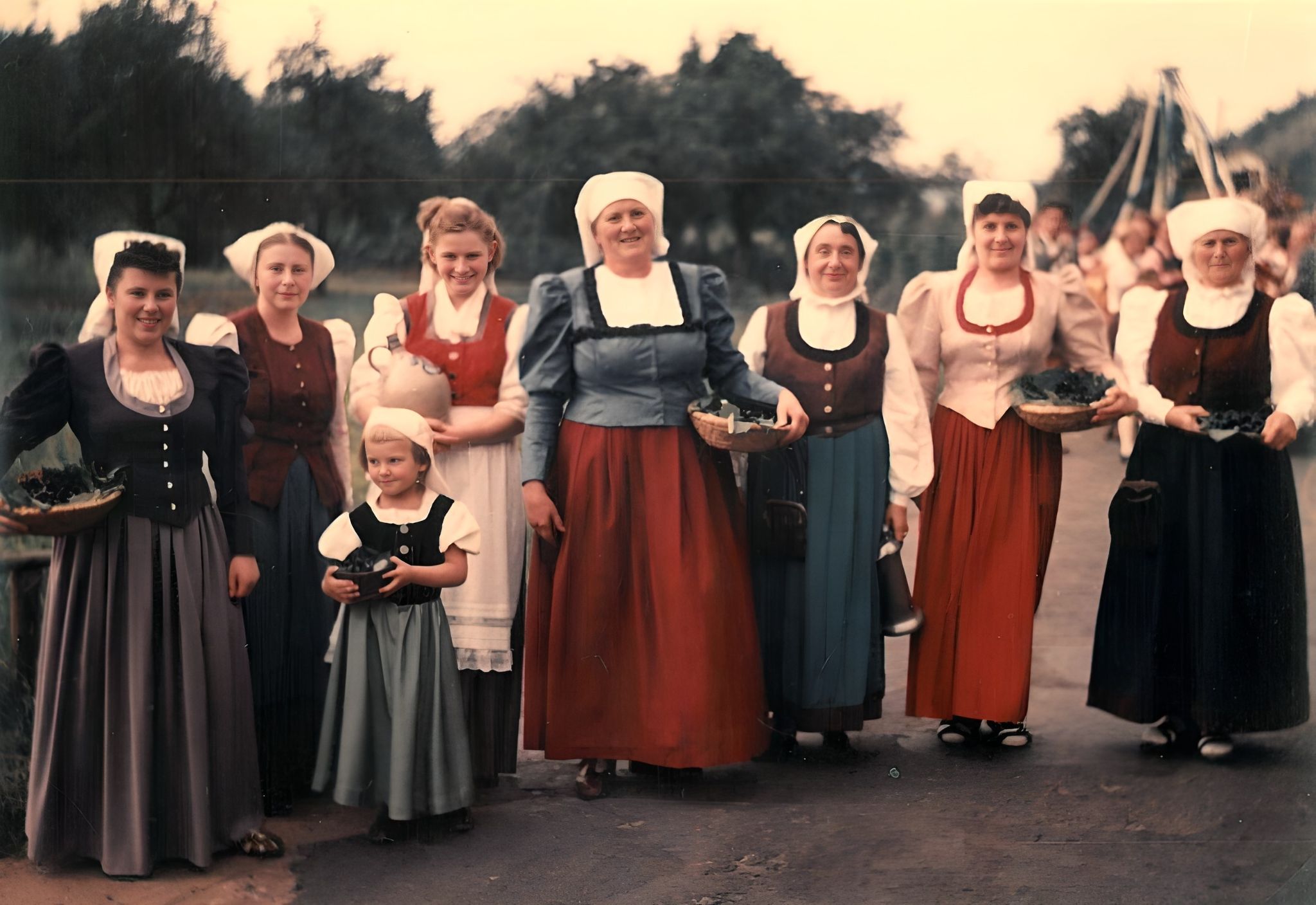 Gruppenfoto beim Winzerfest 1966