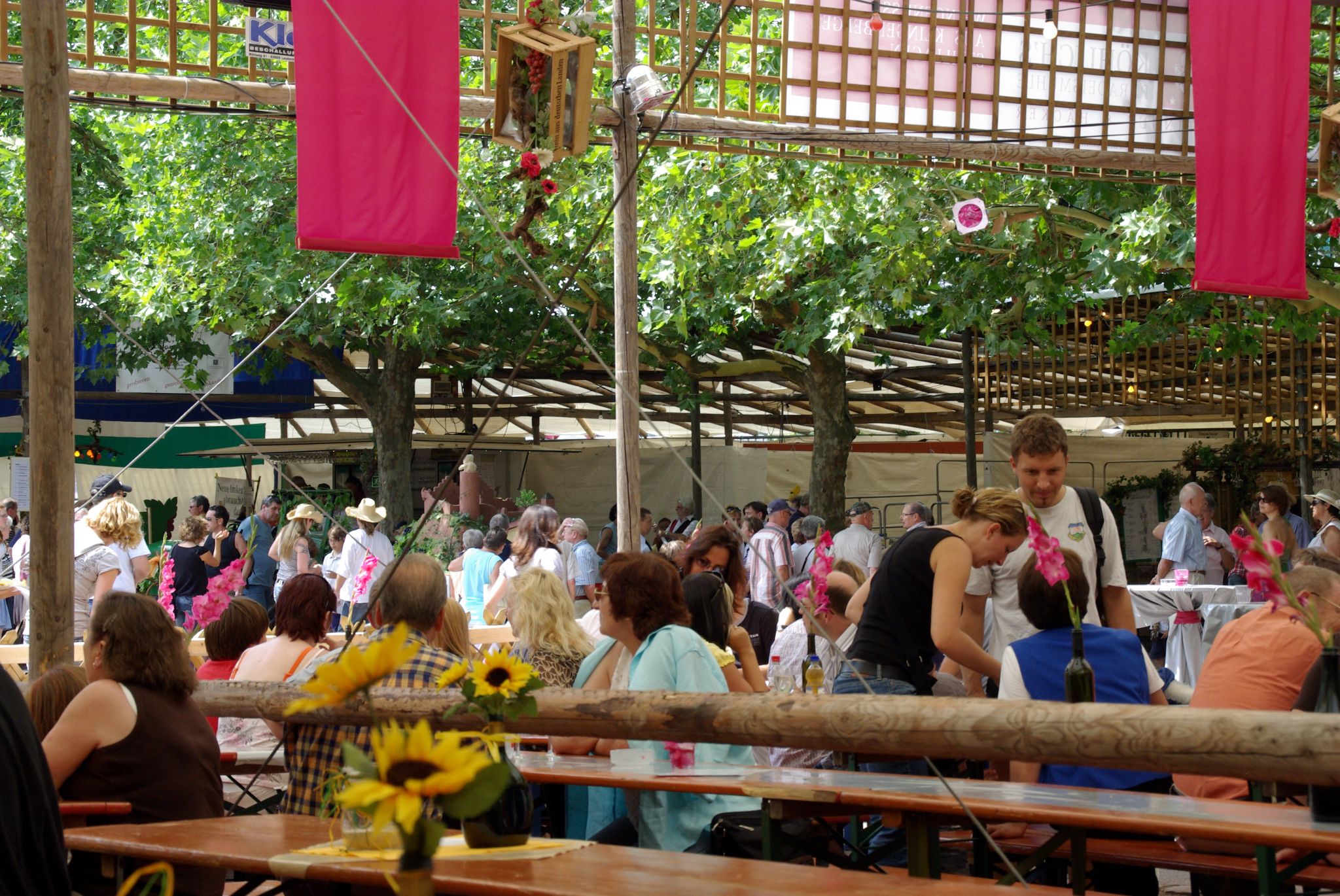 Winzerfesteröffnung und Krönung der Weinprinzessin Kathrin Ühlein