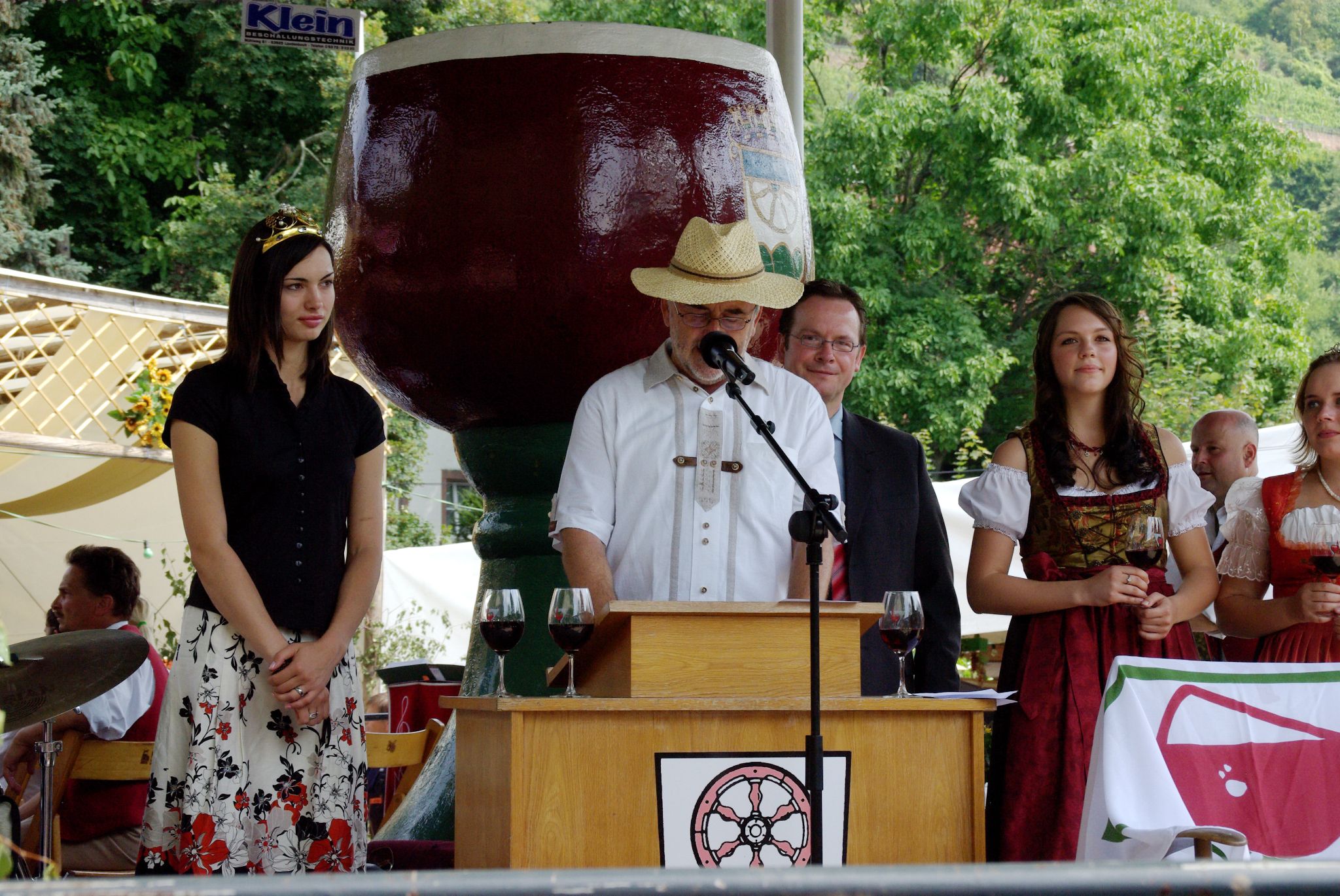 Winzerfesteröffnung und Krönung der Weinprinzessin Kathrin Ühlein