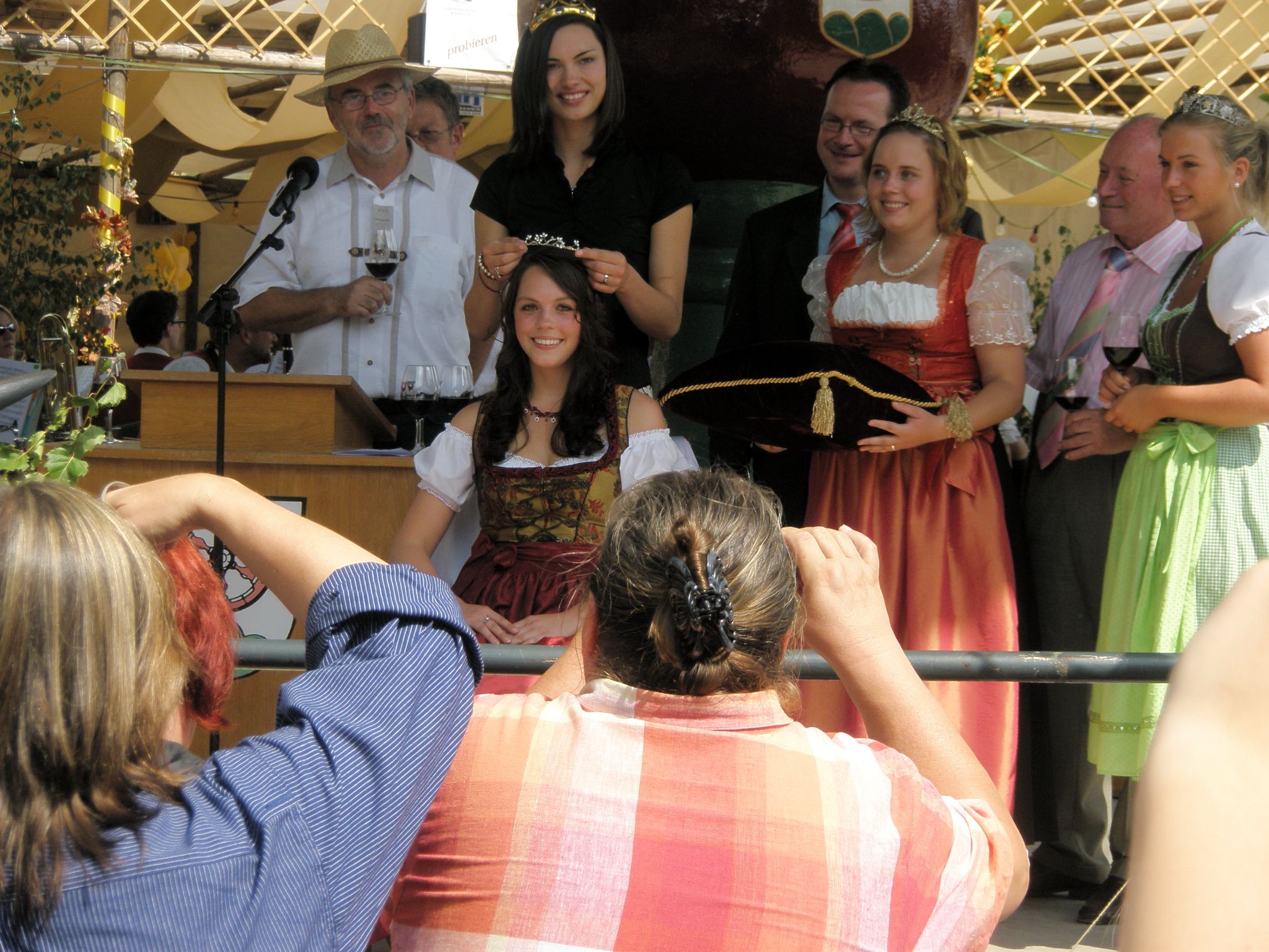 Winzerfesteröffnung und Krönung der Weinprinzessin Kathrin Ühlein