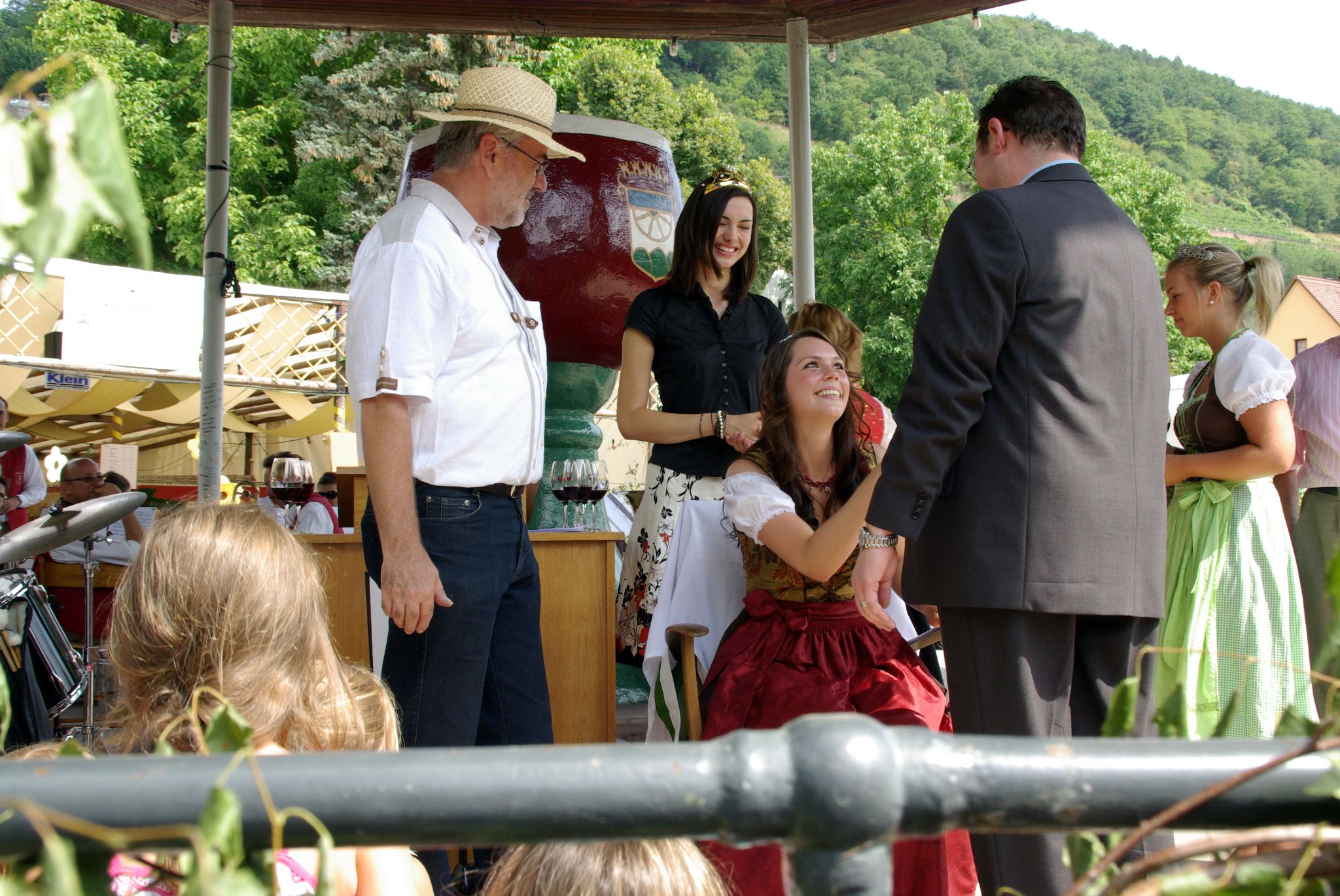 Winzerfesteröffnung und Krönung der Weinprinzessin Kathrin Ühlein