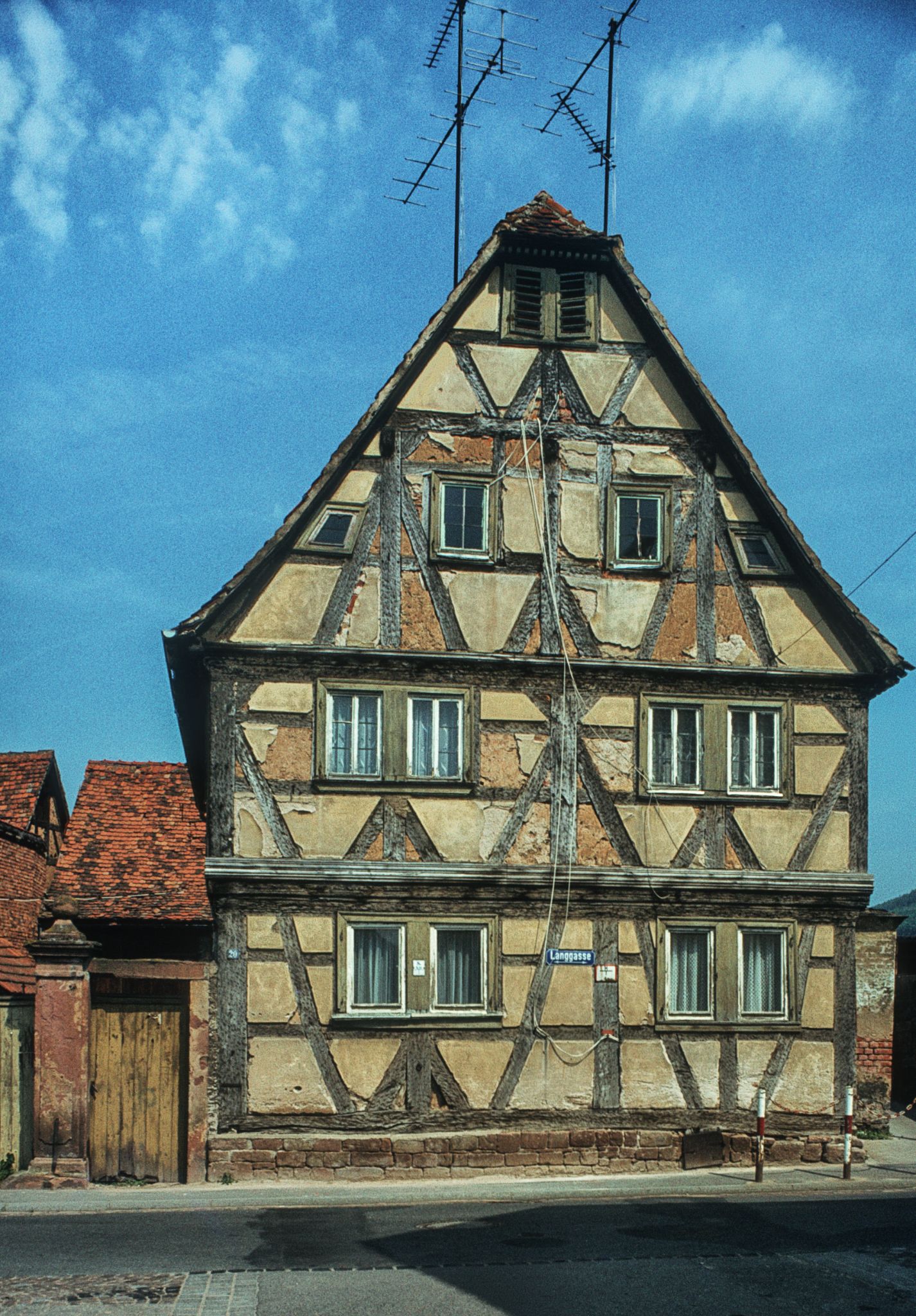 Das Gasthaus zum Knolle (früher Langgasse 21)