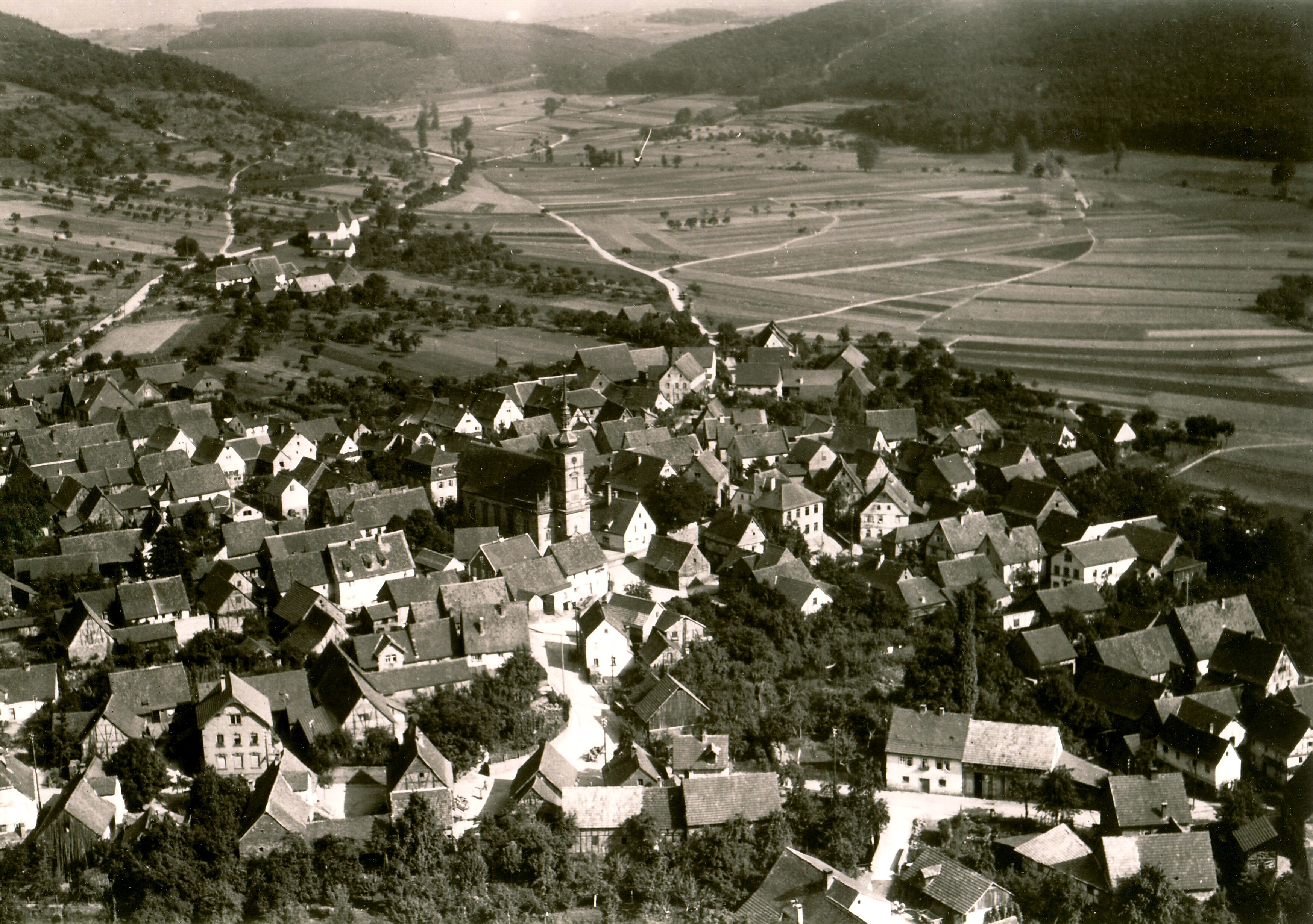 Gesamtansicht. Luftbild von Südwesten 1926