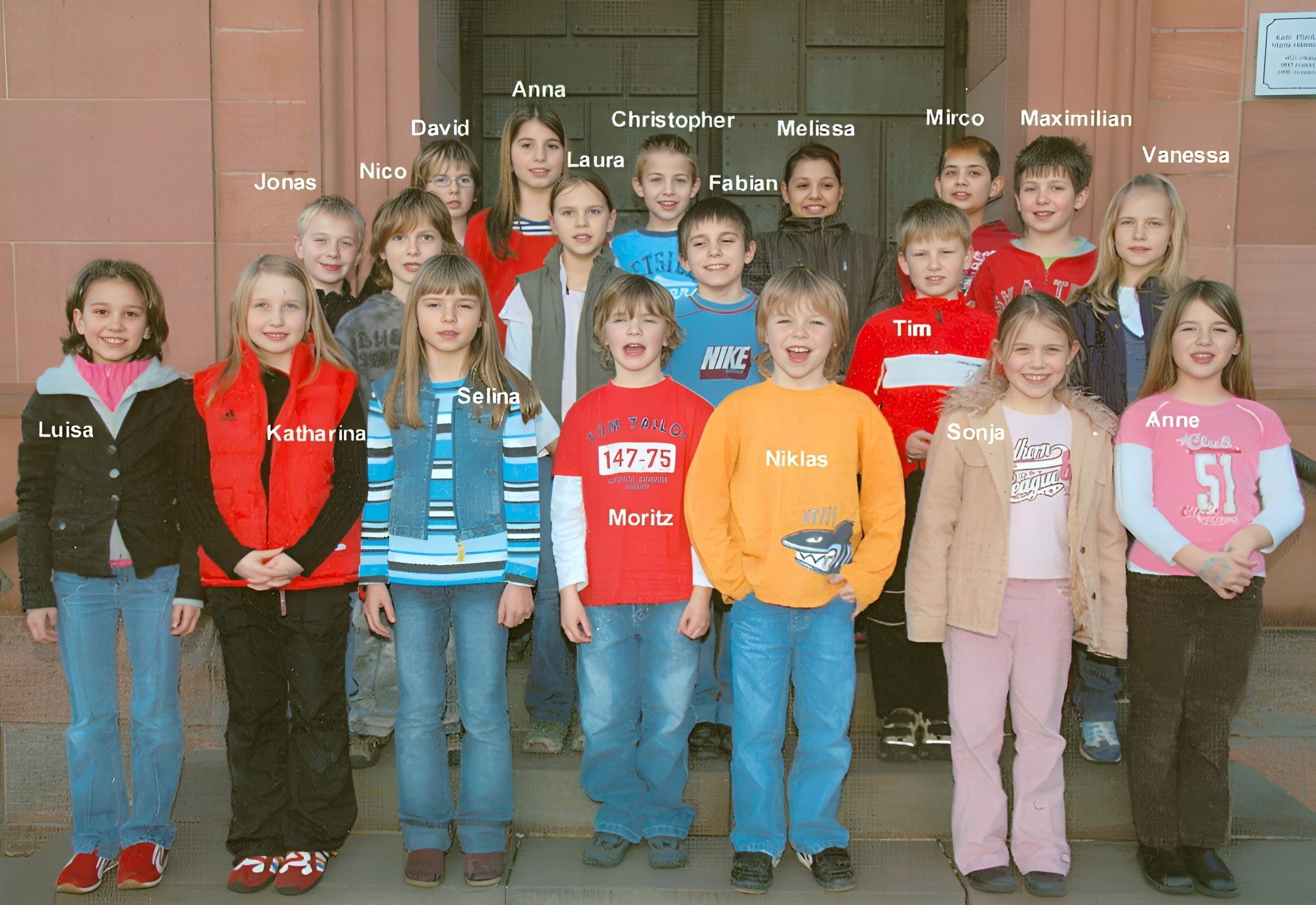 Gruppenfoto Erstkommunion 16