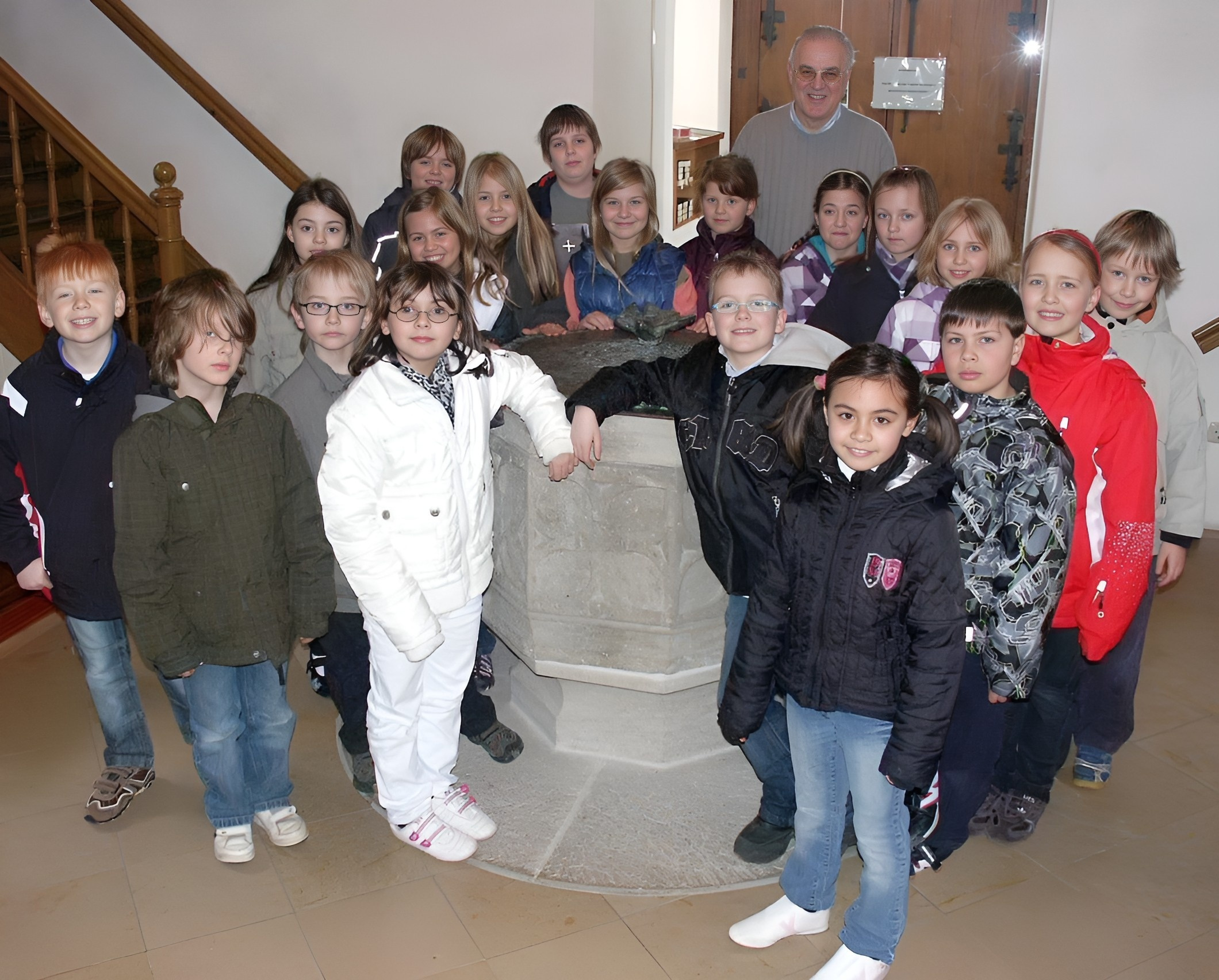 Gruppenfoto Erstkommunion 2010