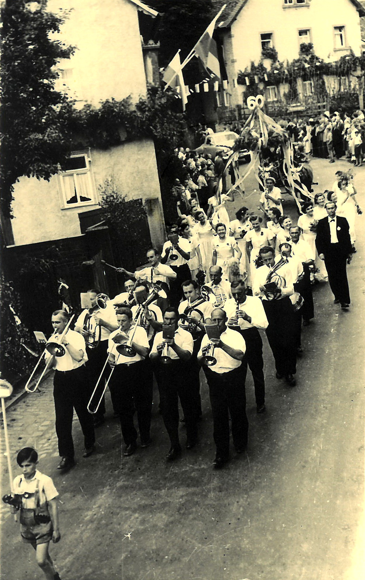 Festzug 1952: 60 Jahre Gesangverein Röllfeld