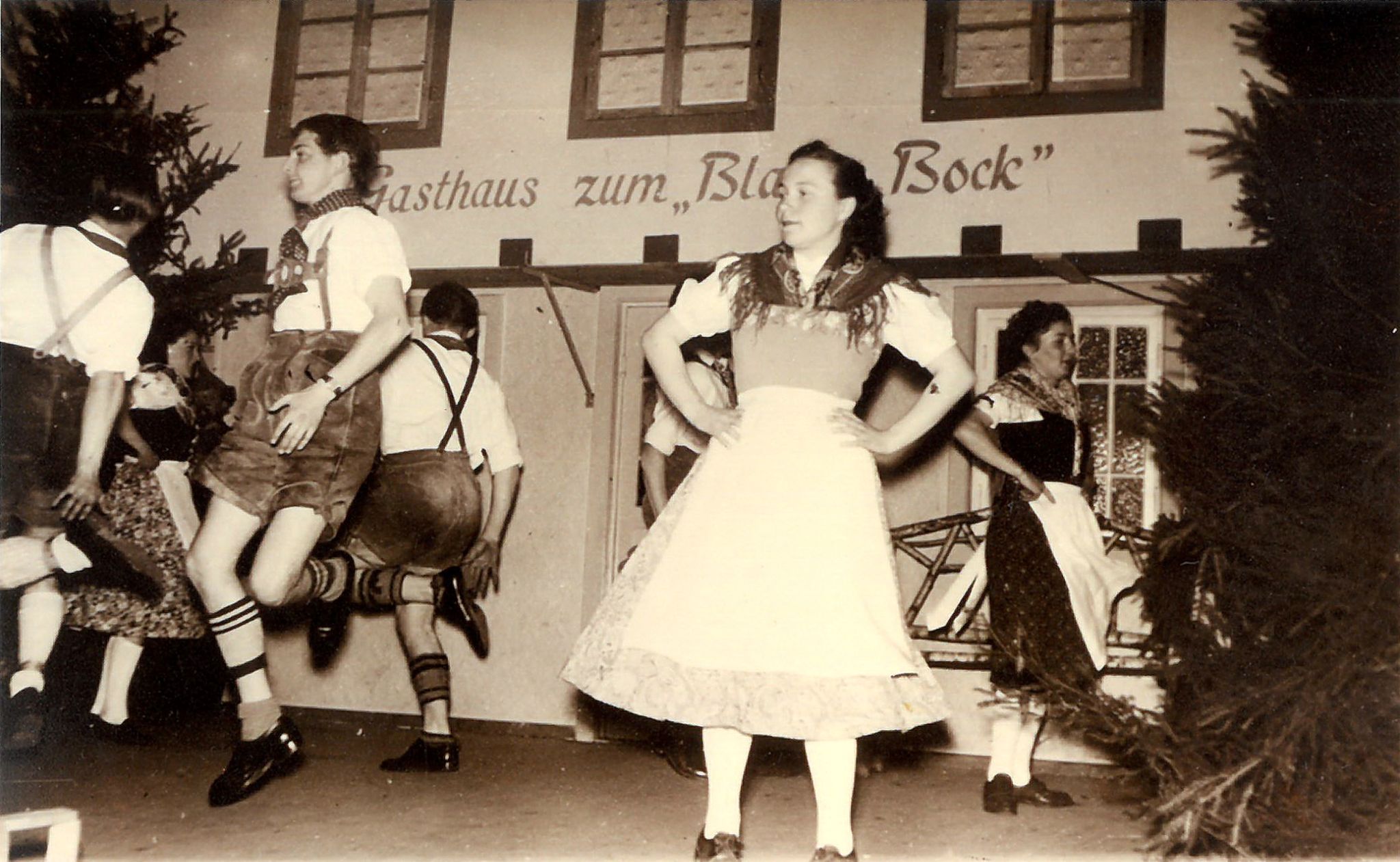 Theater 1952: "Geh mach dein Fensterl auf"