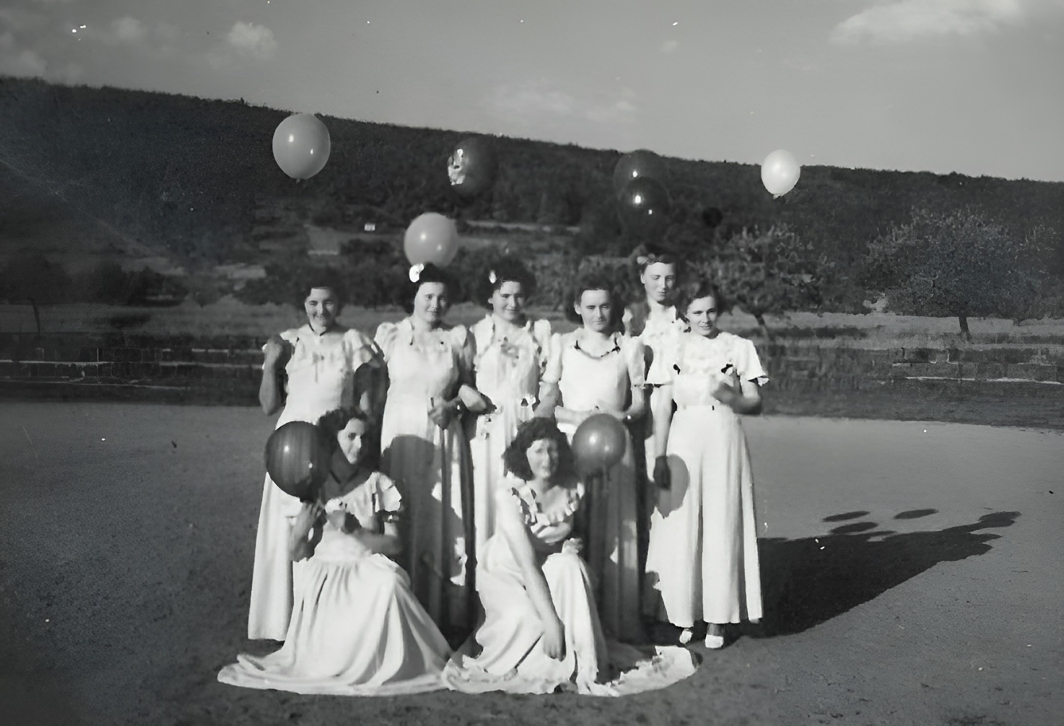 Gruppenfoto der Festdamen