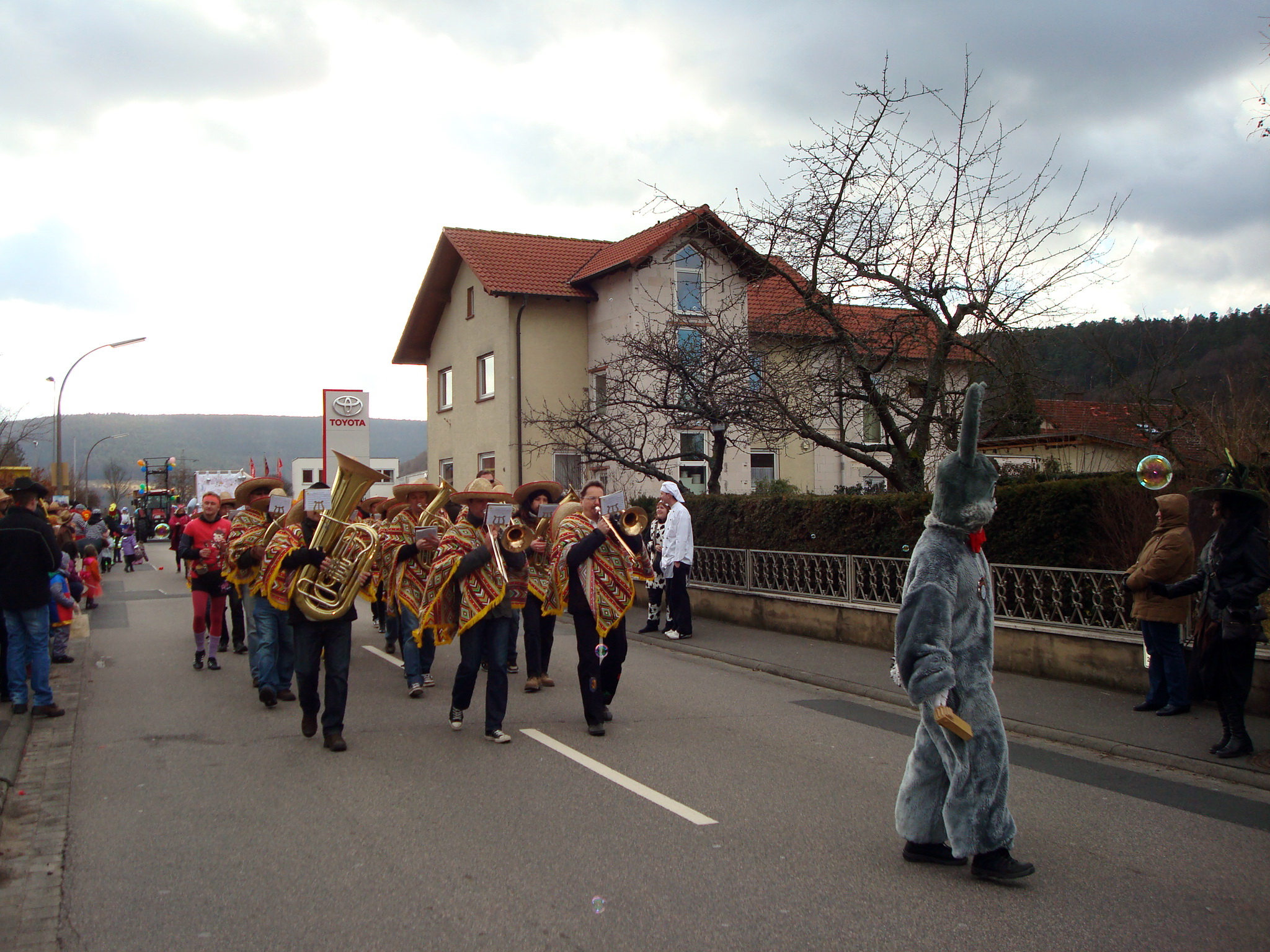 Beim Umzug 2012