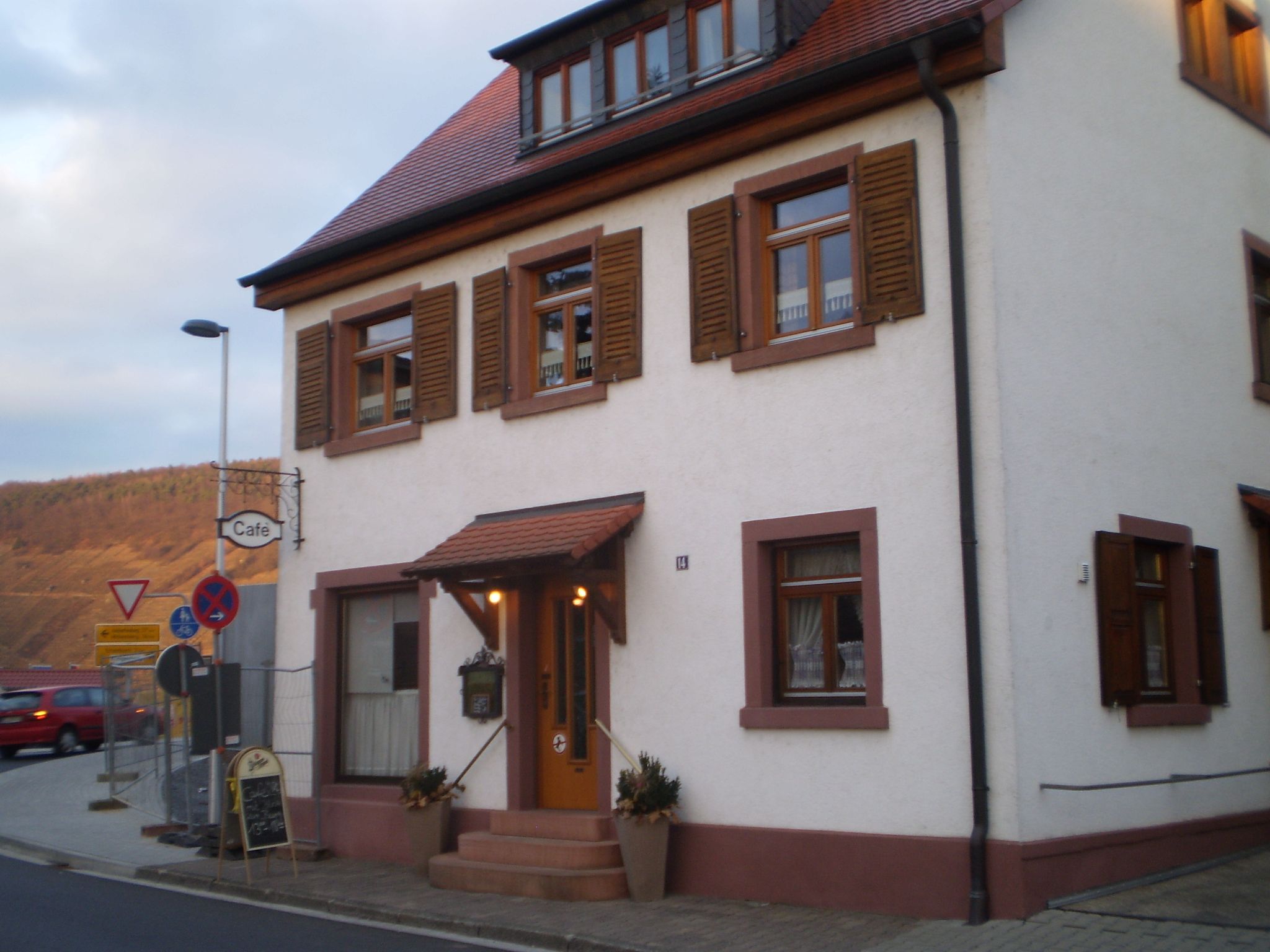 Café Ebert Westseite