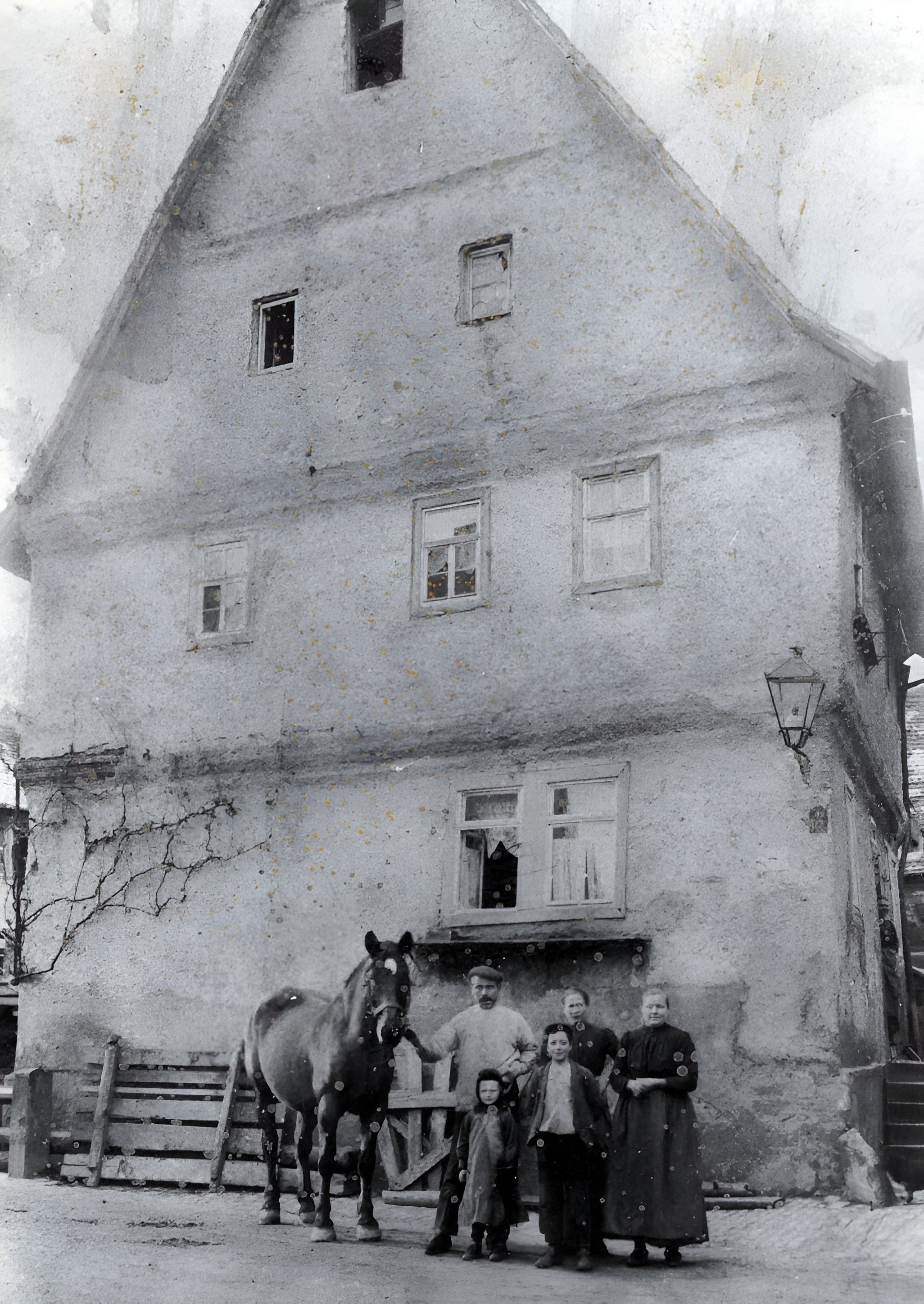 Die Trennfurter Straße 80 im Jahr 1912