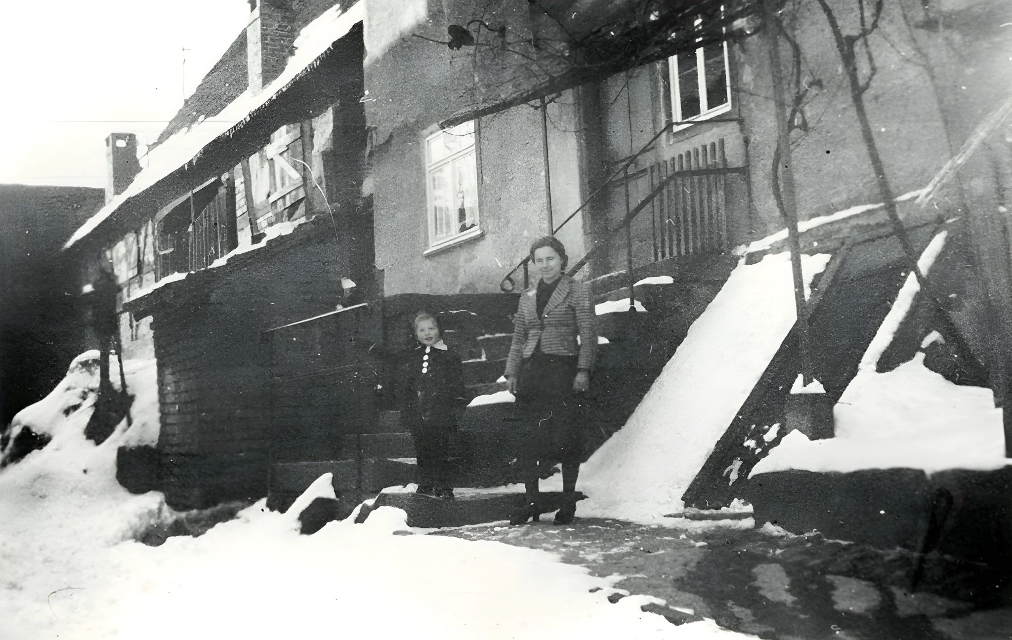 Seitenansicht eines Hauses in der Trennfurter Straße