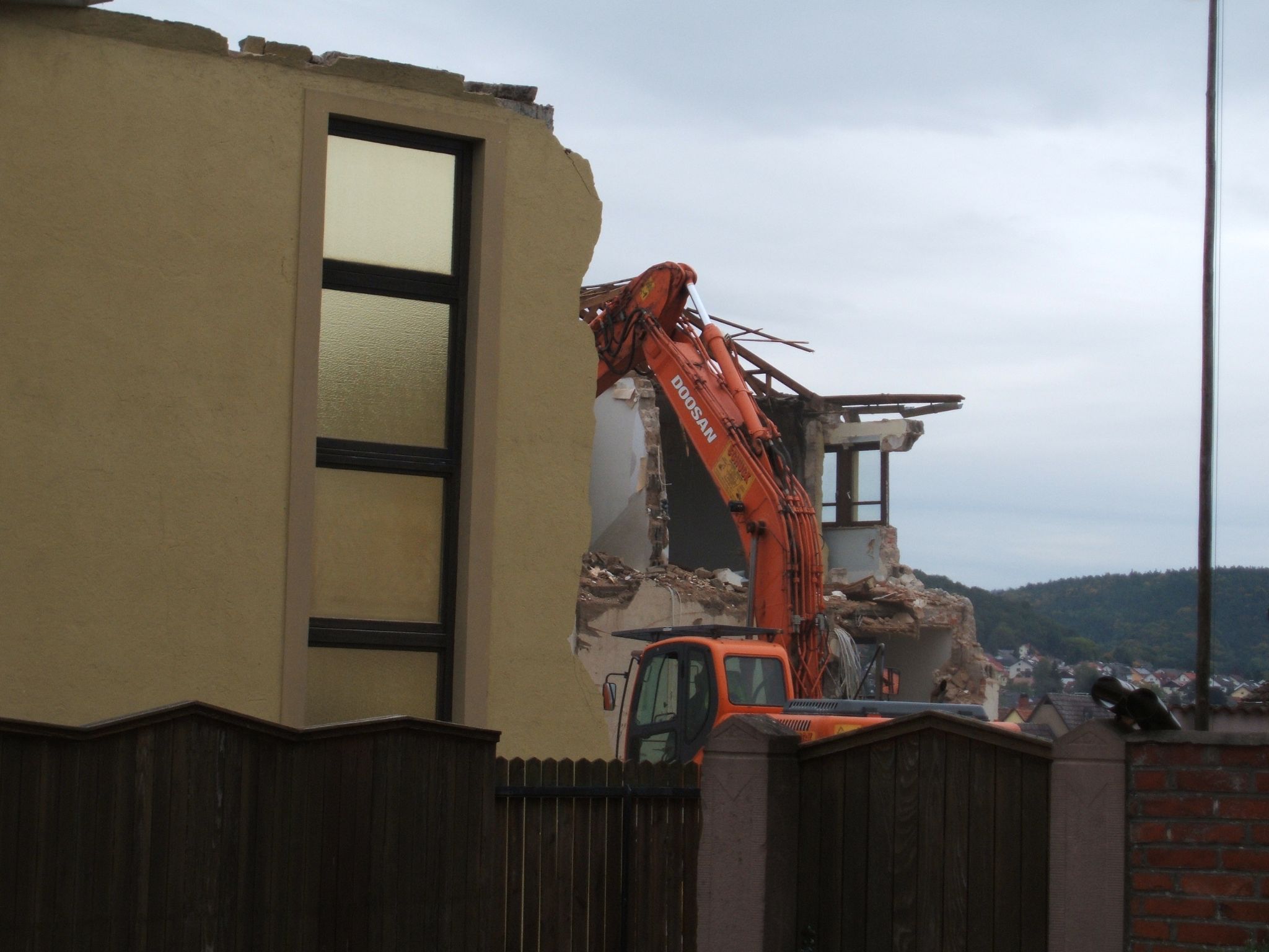 Abriss des Pfarrheims 2012