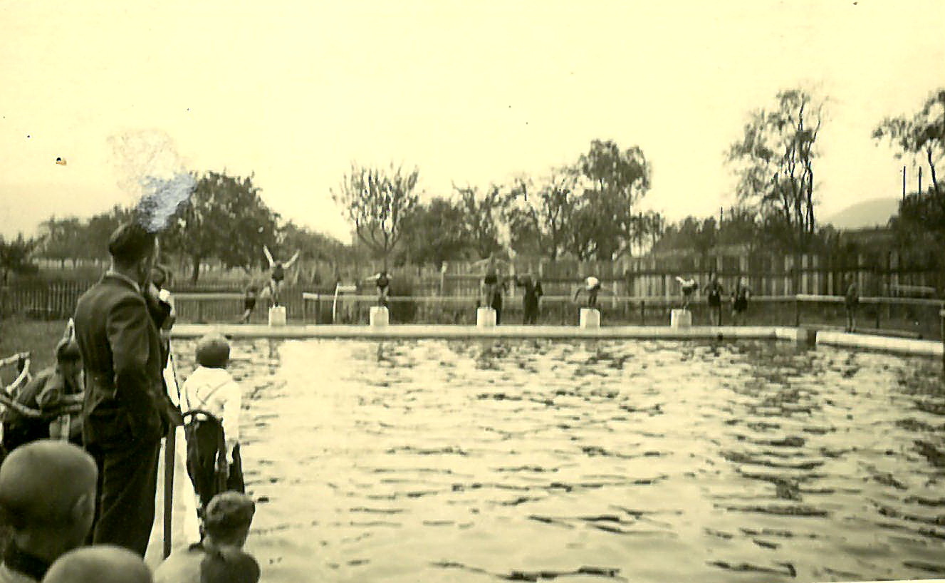 Turnfest auf dem Gelände des Trennfurter Freibads
